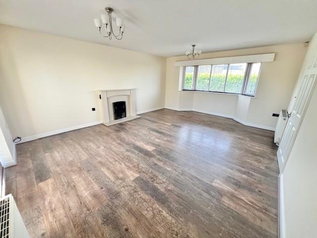 4 bedroom detached house to rent