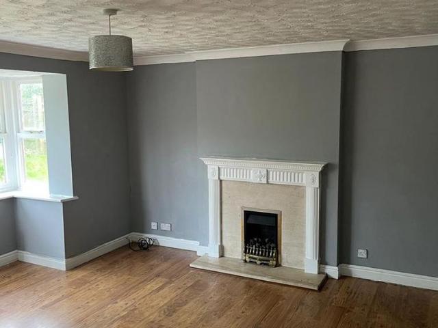 4 bedroom detached house to rent