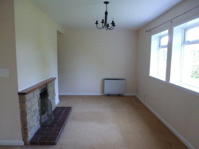 4 bedroom detached house to rent