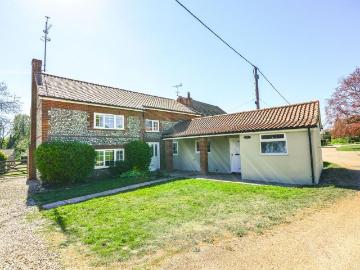 Breckland, East of England - Equipped kitchen