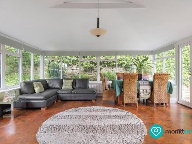 4 bedroom detached house to rent