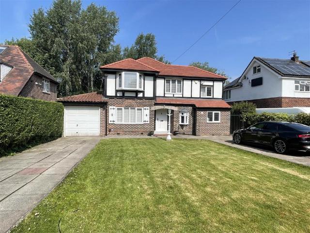 4 bedroom detached house to rent