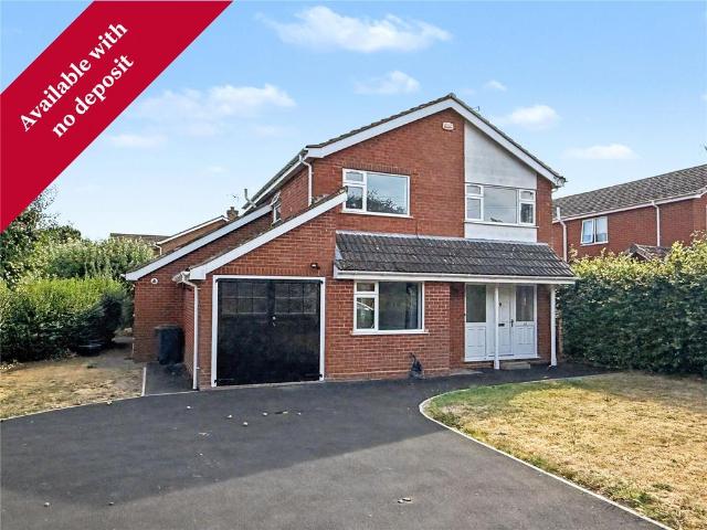 4 bedroom detached house to rent