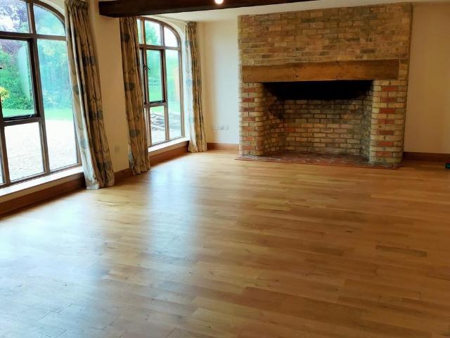 4 bedroom detached house to rent