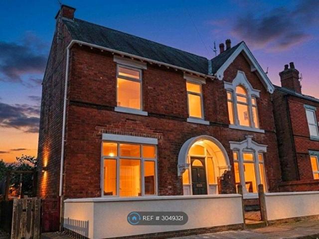 4 Bedroom Detached House To Rent In William St, Nottingham, NG10