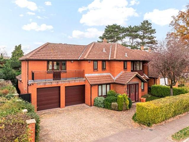 4 Bedroom Detached House To Rent In Biddenham Turn, Biddenham, Bedford, Bedfordshire, MK40