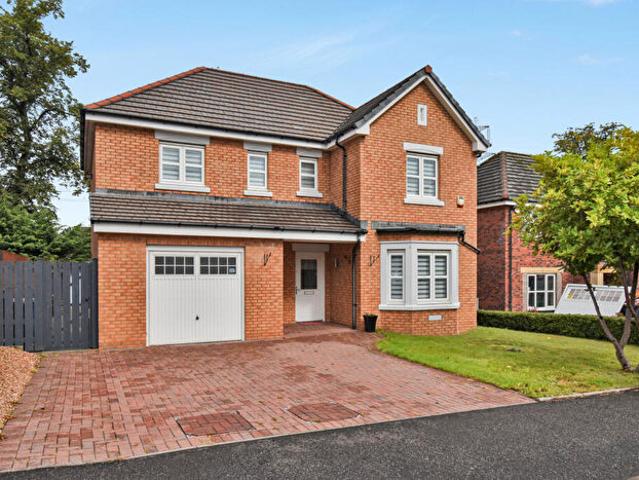 4 Bedroom Detached House To Rent In Broomhouse Crescent, Uddingston, G71