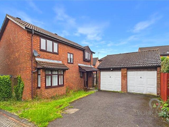 4 Bedroom Detached House To Rent In Brampton Close, Wellingborough, Northamptonshire, NN8