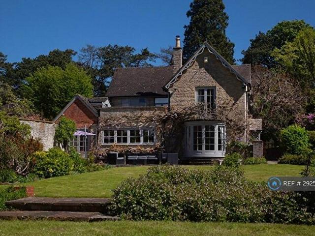 4 Bedroom Detached House To Rent In Chesterton, Bicester, OX26