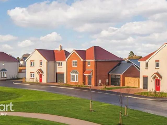 4 Bedroom Detached House To Rent In Cricketers Way, Aylesbury, HP17
