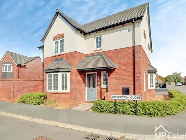 4 Bedroom Detached House To Rent In Doverton Close, Nuneaton, CV11