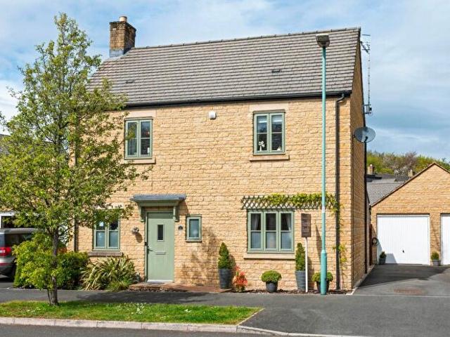 4 Bedroom Detached House To Rent In Fedden Road, Moreton In Marsh, GL56