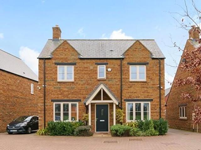 4 Bedroom Detached House To Rent In George Parish Road, Banbury, OX16