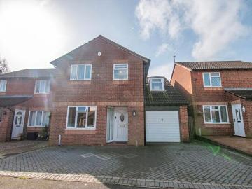 4 Bedroom Detached House To Rent In Hensman Close, Fleckney, LE8