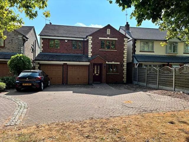 4 Bedroom Detached House To Rent In Heath Road, Bedworth, CV12