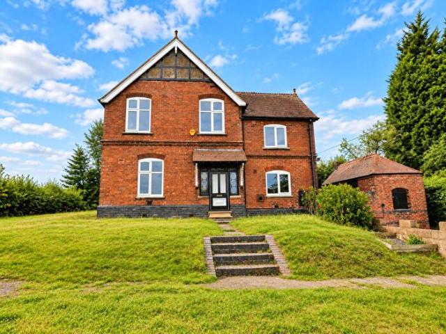 4 Bedroom Detached House To Rent In Home Farm, Lullington, Swadlincote, DE12