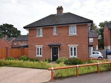 4 Bedroom Detached House To Rent In John Clare Close, Oakham, LE15