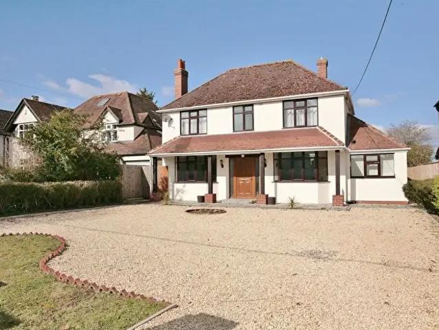 4 Bedroom Detached House To Rent In Kidlington Epc Rating C, OX5