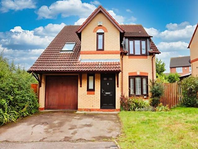 4 Bedroom Detached House To Rent In Lamberhurst Grove, Kents Hill, Milton Keynes, MK7