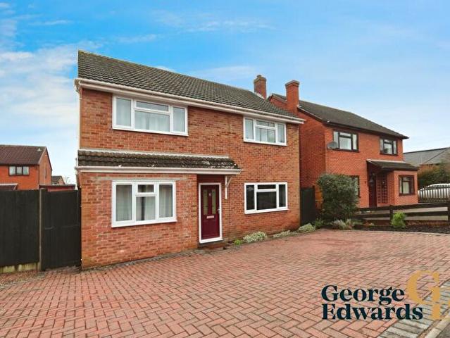 4 Bedroom Detached House To Rent In Main Street Overseal, DE12