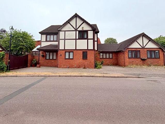 4 Bedroom Detached House To Rent In Millers Close, Rushden, NN10