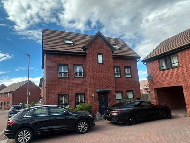 4 Bedroom Detached House To Rent In Pinnels Road, Wellingborough, NN8