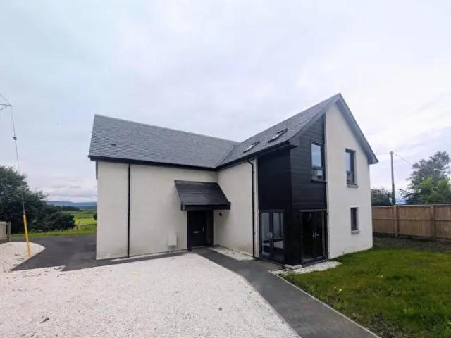 4 Bedroom Detached House To Rent In Prior's House, Arnprior, FK8