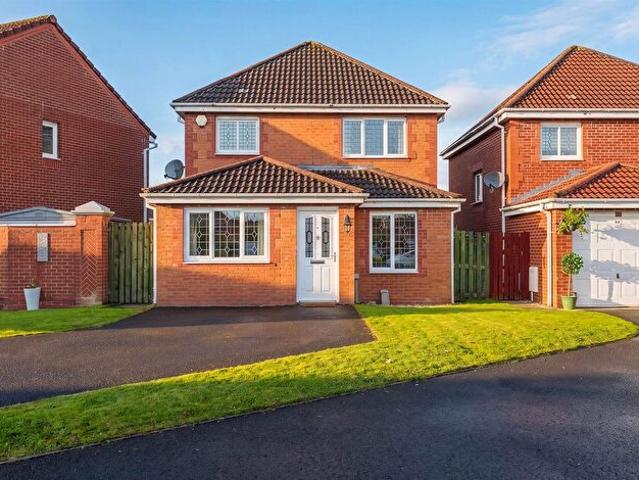 4 Bedroom Detached House To Rent In Scalloway Road, Gartcosh, Glasgow, G69
