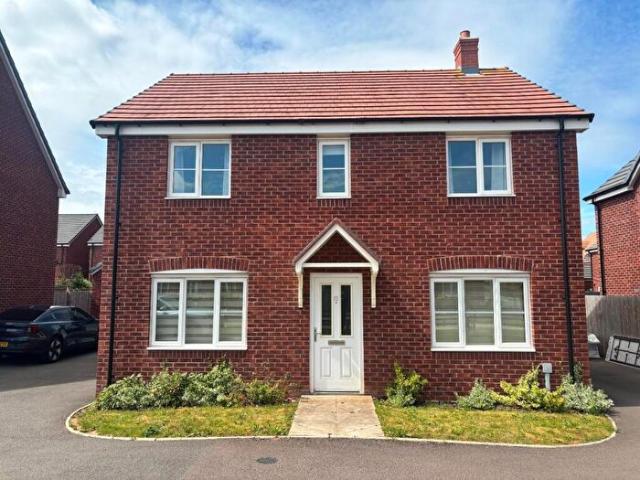 4 Bedroom Detached House To Rent In Saddler Place, Wellesbourne, CV35