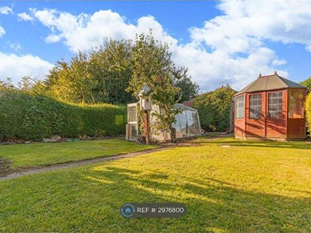 4 Bedroom Detached House To Rent In Stanfell Road, Leicester, LE2