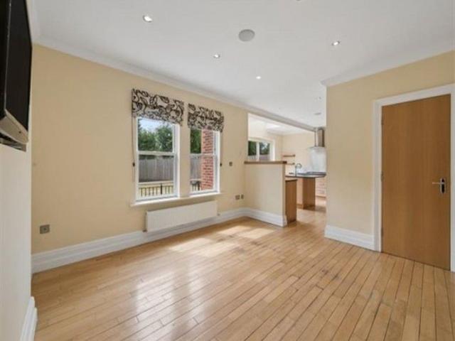 4 Bedroom Detached To Let