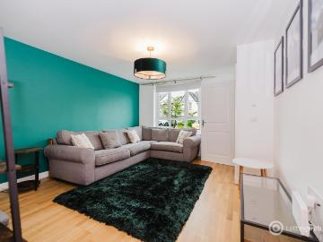 4 Bedroom Detached to Rent at