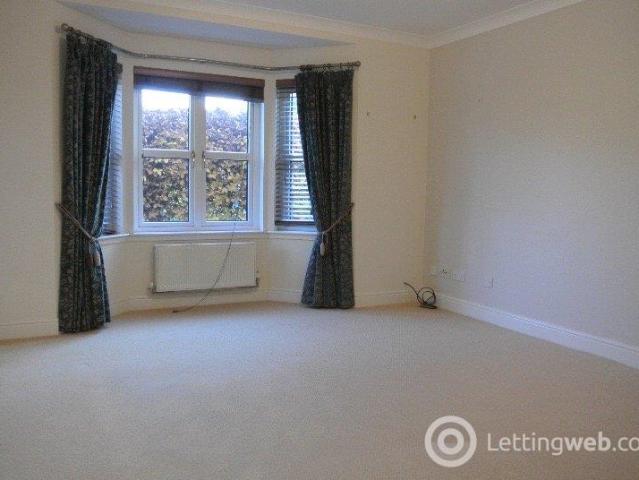 4 Bedroom Detached to Rent at Edinburgh, Forth, Silverknowes