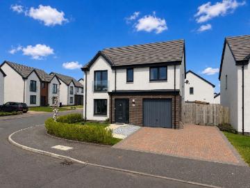 4 bedroom detached villa house for sale