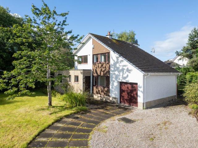 4 bedroom detached villa house for sale