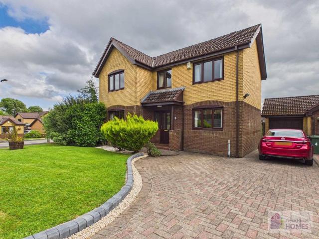 4 bedroom detached villa house for sale