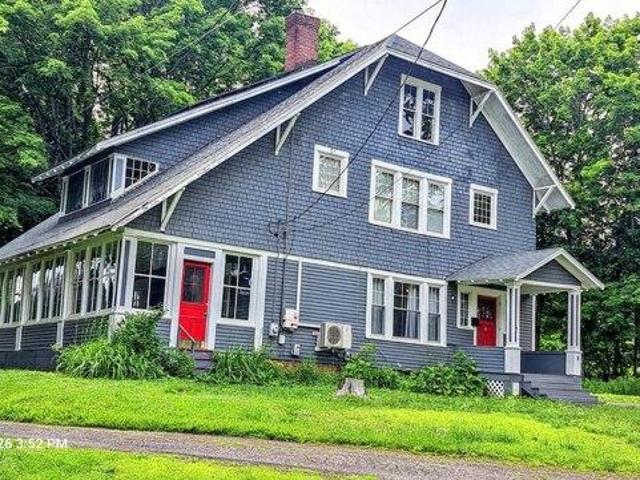 4 bedroom, Dexter ME 04930 105709157