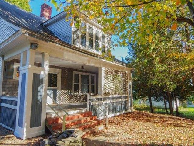 4 bedroom, Dexter ME 04930 105710199
