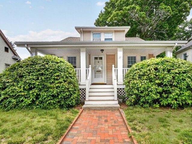 4 bedroom, Dedham MA 02026 104331804