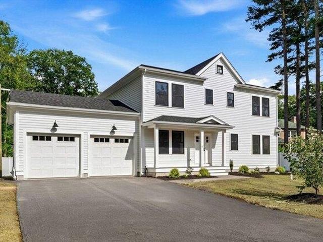 4 bedroom, Dedham MA 02026 105365203