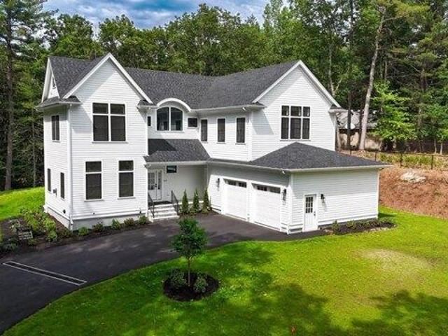 4 bedroom, Dedham MA 02026 105440995