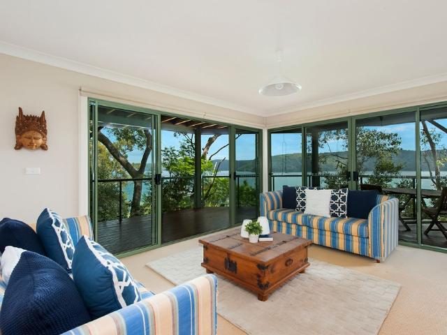 4 Bedroom Deep Waterfront Home
