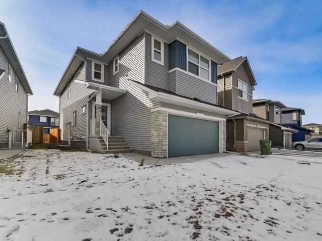 4 bedroom, Den and 3 full bath home in cornerstone — 4 Bedrooms+ Den House