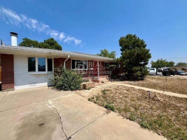 4 bedroom, Denver CO 80221 104924696