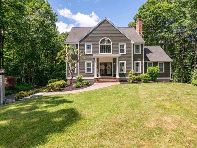 4 bedroom, Derry NH 03038 104264661