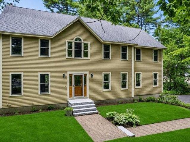 4 bedroom, Derry NH 03038 104511730