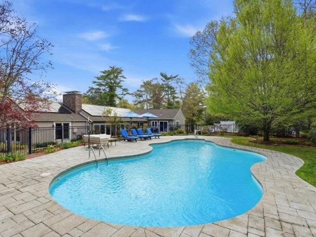 4 bedroom, Duxbury MA 02332 105767079