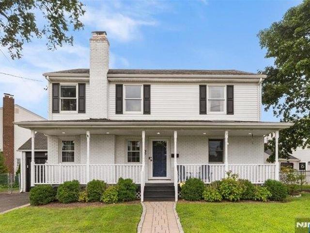 4 bedroom, Dumont NJ 07628 105559186