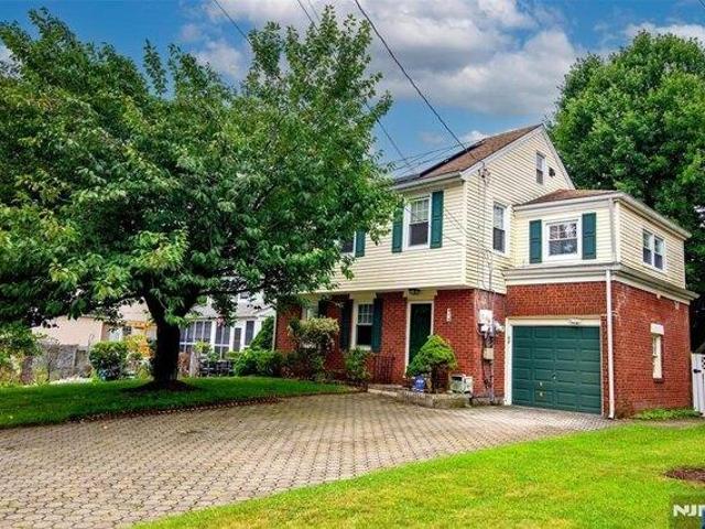 4 bedroom, Dumont NJ 07628 105660920