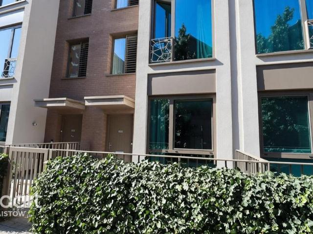 4 bedroom duplex for sale
